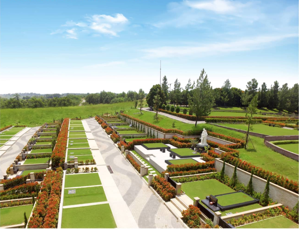 Garden Faith, Hope & Love - Universal Area - San Diego Hills