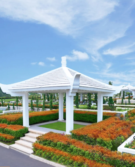 Pavilion - Universal Area - San Diego Hills